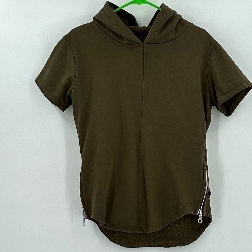 HOMME + Femme Short Sleeve Green Hoodie with Side Zips and Back Layers Size XS